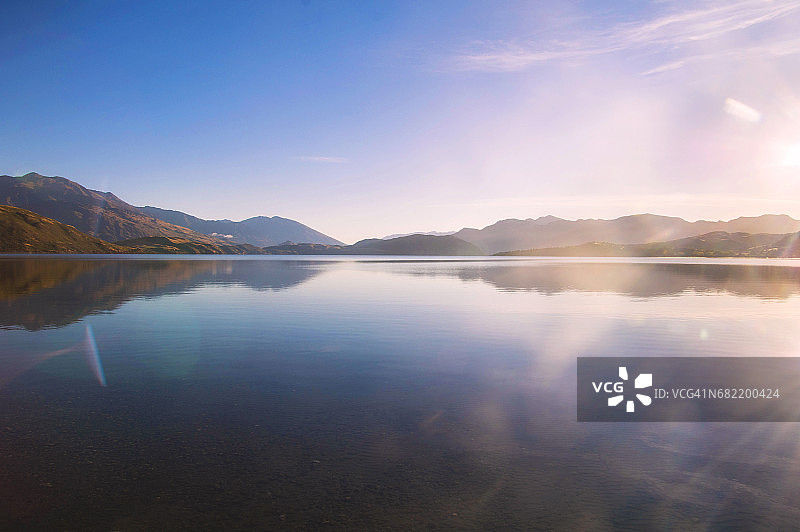 可爱的瓦纳卡湖图片素材