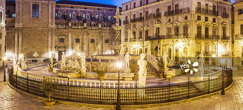 普雷托利亚喷泉，又称羞耻喷泉图片素材