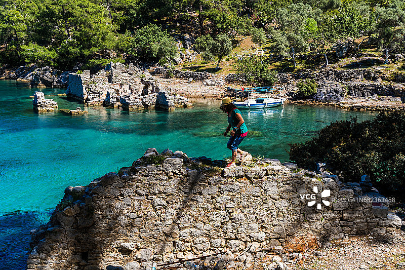 格切克湾的克娄巴特拉浴池，费特希耶/土耳其图片素材