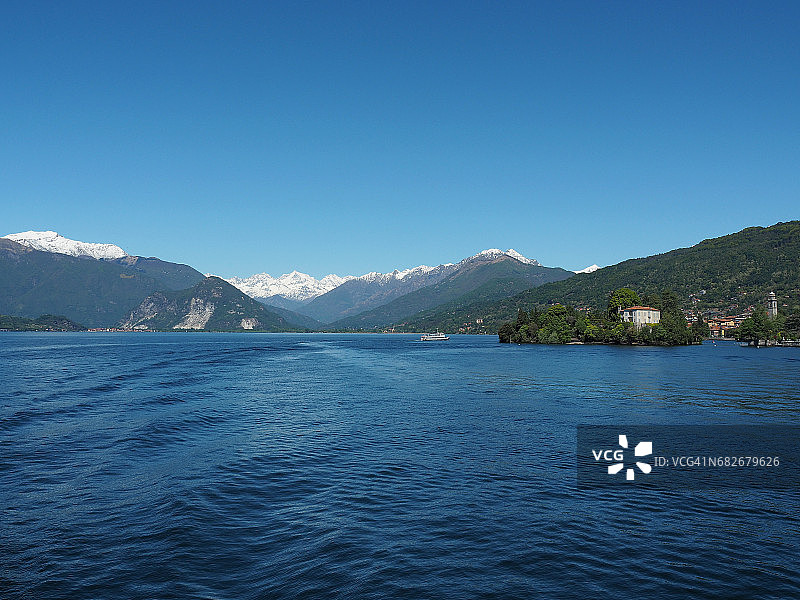 马德雷岛，意大利北部马焦雷湖图片素材