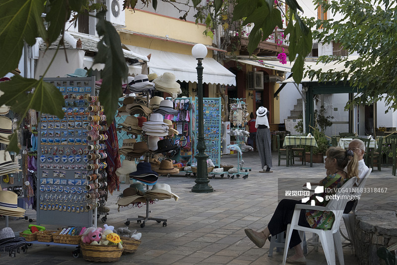 斯科普洛斯岛城镇商店图片素材