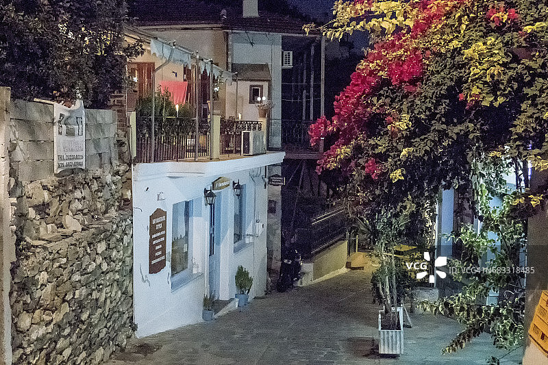 斯科普洛斯岛格洛萨村的傍晚景色图片素材