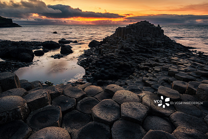 北爱尔兰安特里姆郡布什米尔斯巨人堤图片素材