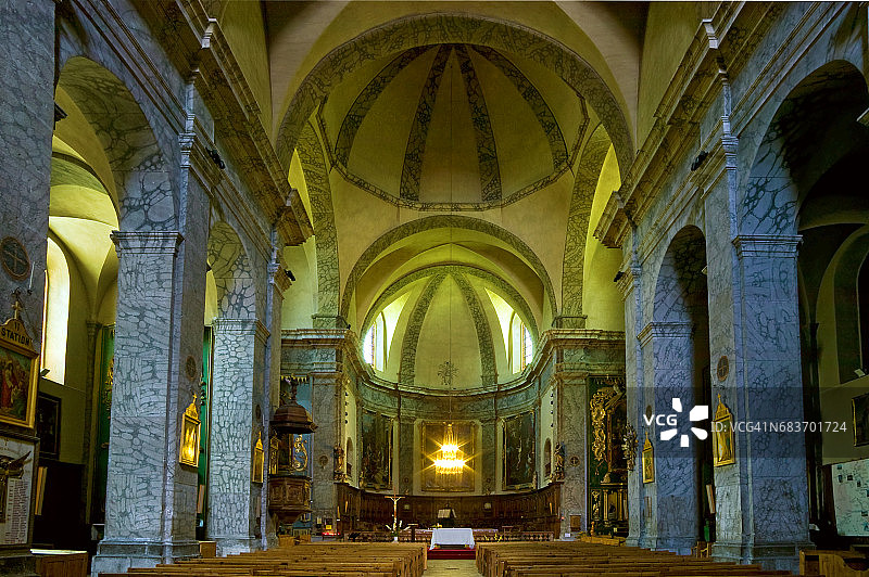 法国上阿尔卑斯省布里昂松圣母教堂图片素材