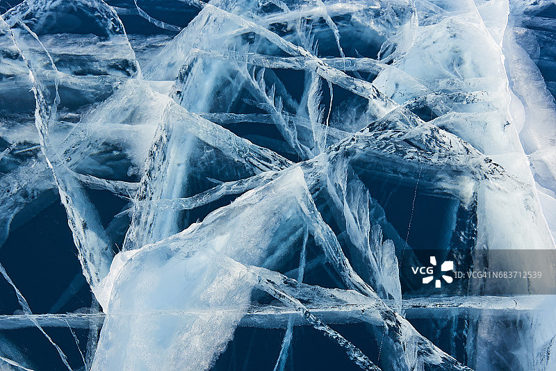 蒙古国库苏古尔湖冰冻湖面图片素材