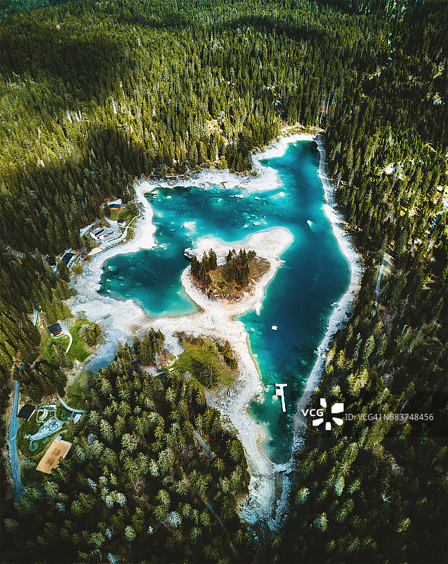 瑞士卡劳马赛湖图片素材