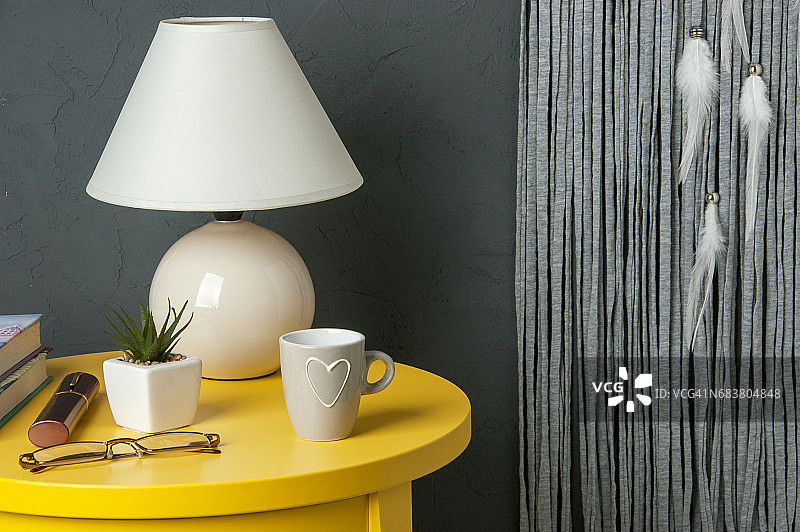 白色灰色捕梦网图片素材