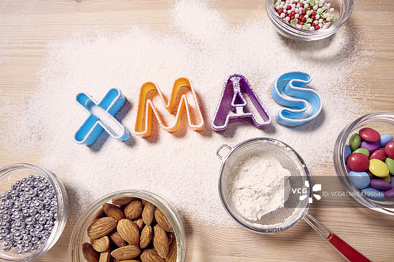 曲奇饼切割器高角度景观图片素材