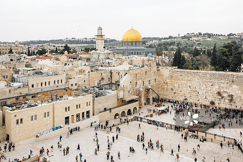 以色列耶路撒冷圆顶清真寺和西墙图片素材