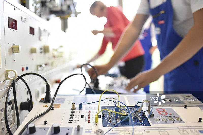 职业学校的配电盘图片素材