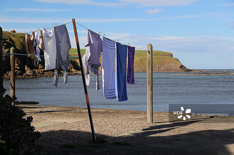 海边的晾衣绳图片素材