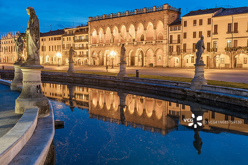 瓦莱广场图片素材