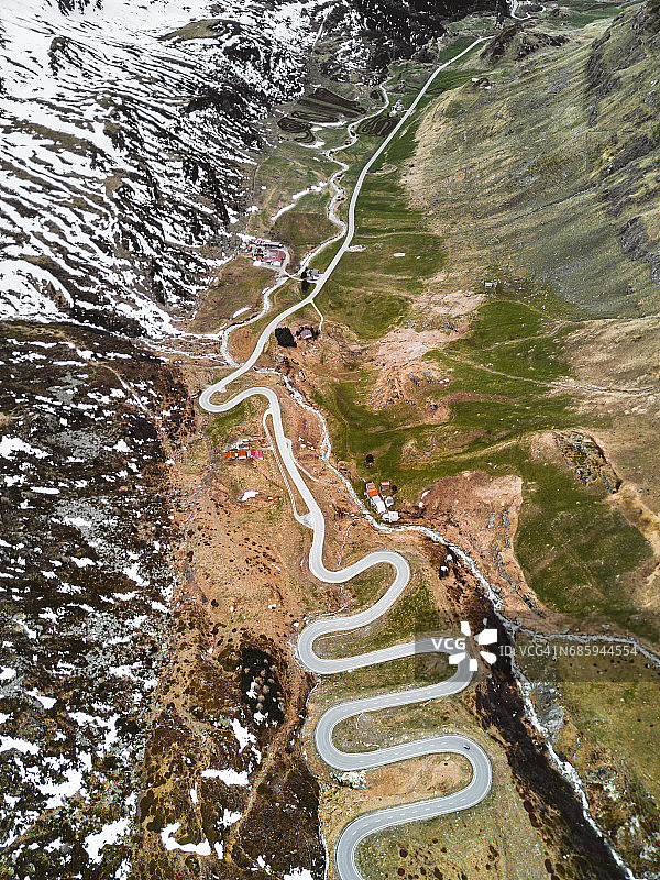 瑞士朱利耶山口的航拍景色图片素材