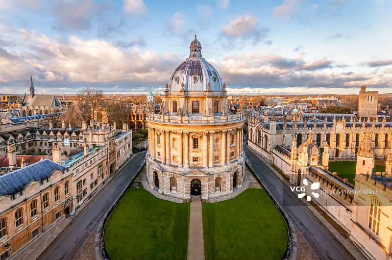 英国牛津拉德克利夫图书馆图片素材