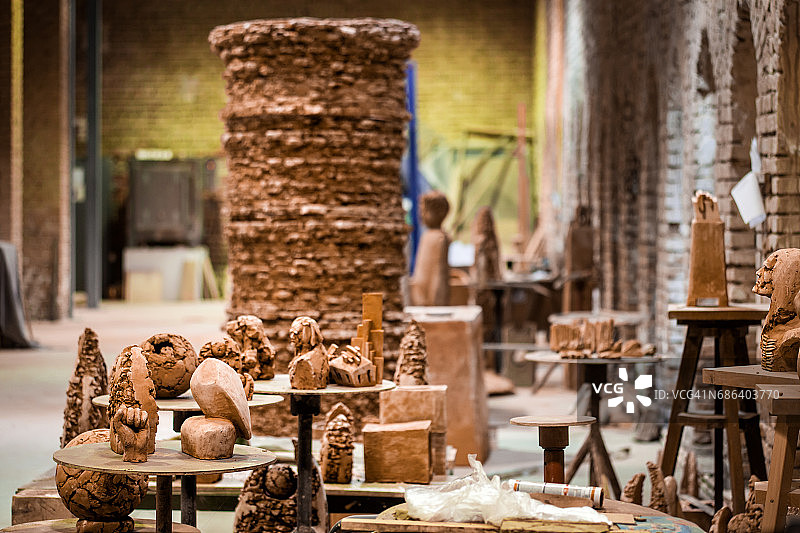雕塑家的工作场所图片素材