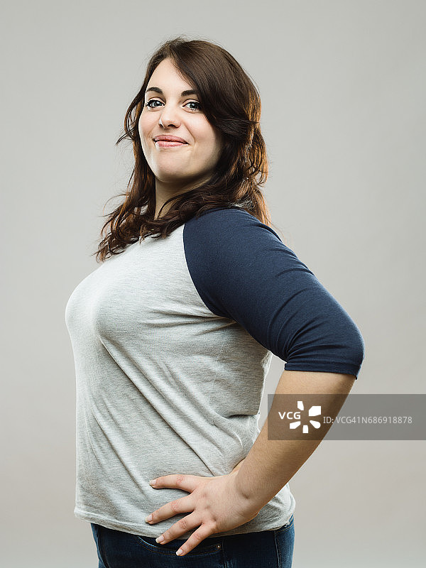 自信的真实女人肖像图片素材