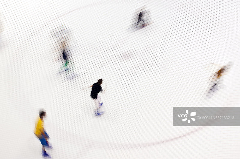 迪拜室内滑冰图片素材