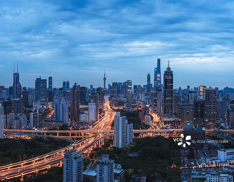 上海黎明鸟瞰图片素材