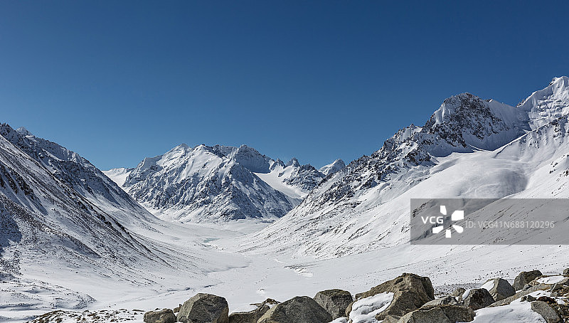 中国喀喇昆仑山脉雪峰图片素材