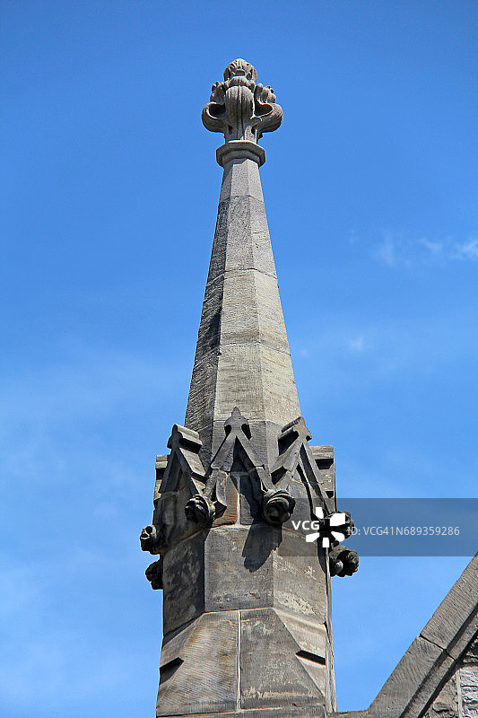 纽约州布法罗市圣三一主教教堂的尖顶和顶饰图片素材