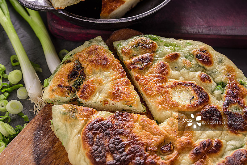 葱油饼俯视图图片素材