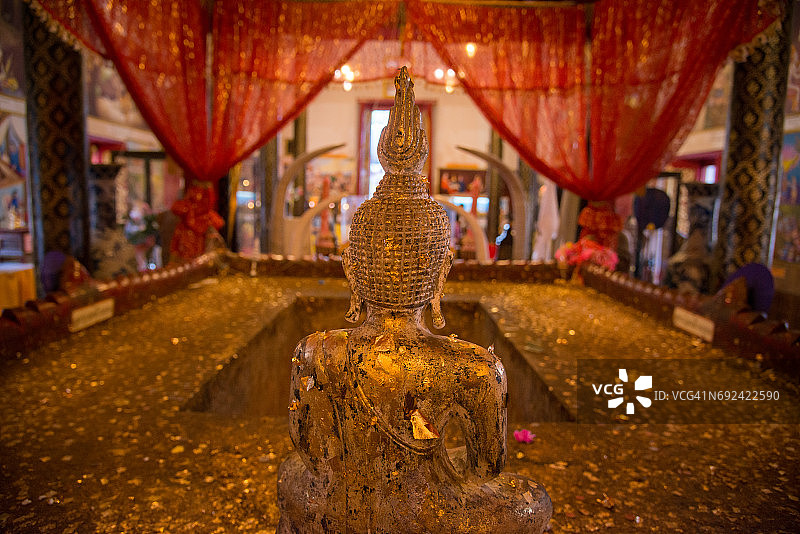 泰国程逸府的Wat Phra Thaen Sila Art图片素材