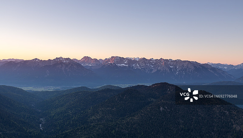 巴伐利亚阿尔卑斯山-韦特施泰因山脉图片素材