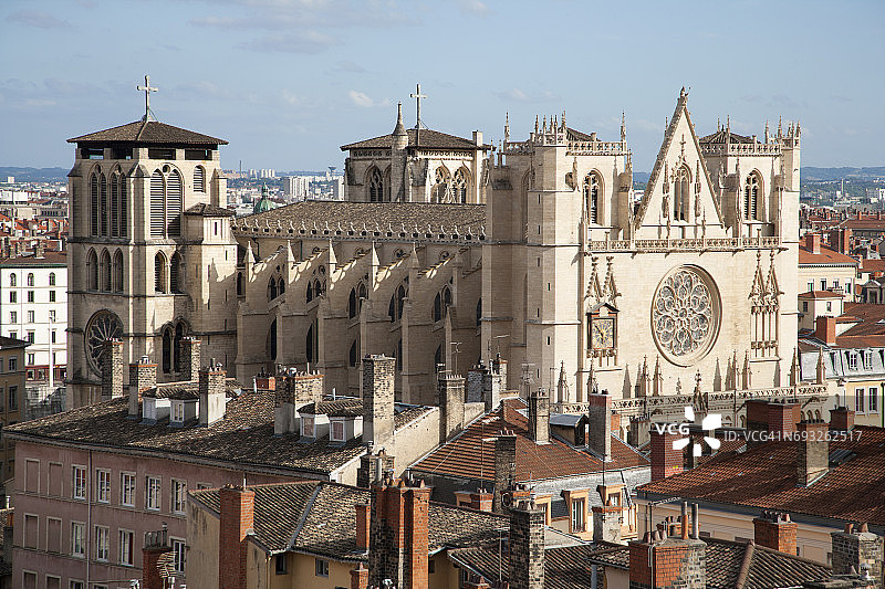 法国里昂老城圣让大教堂图片素材