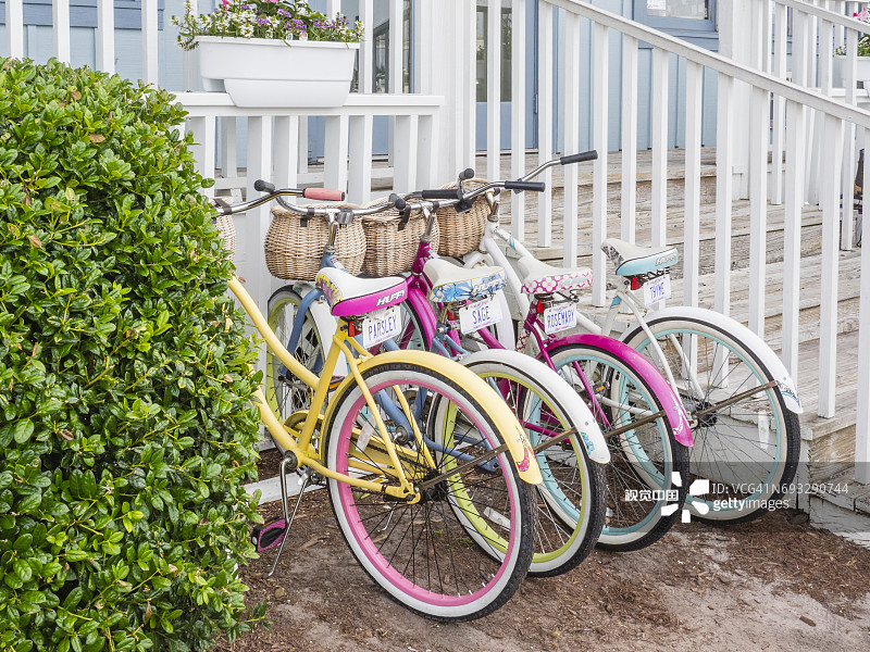 带有铭牌的自行车图片素材