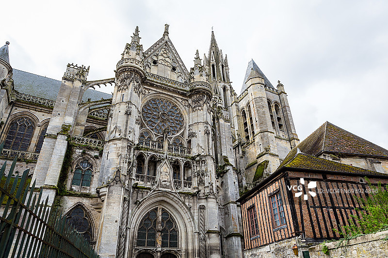 桑利斯圣母大教堂图片素材