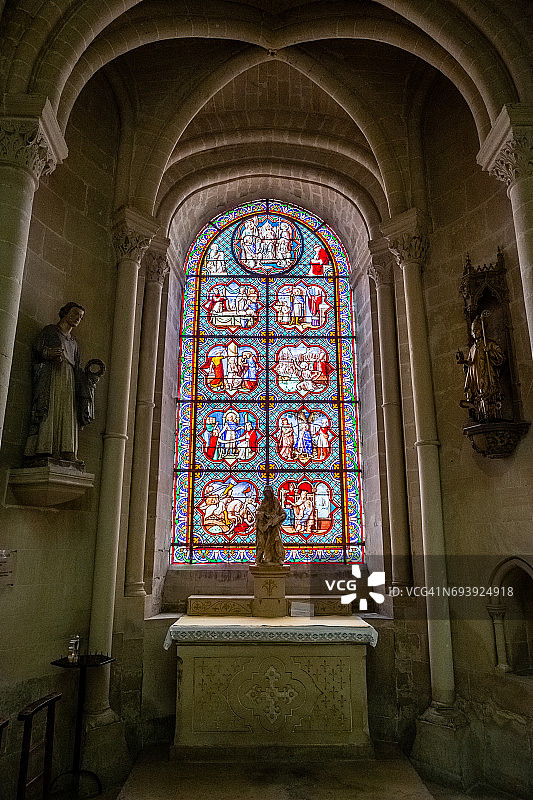 桑利斯圣母大教堂内部图片素材