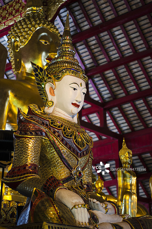 清迈的泰国佛像图片素材