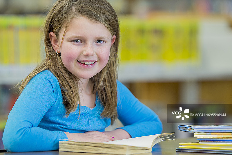 快乐阅读图片素材