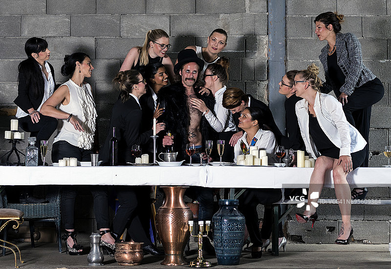 现代最后的晚餐图片素材