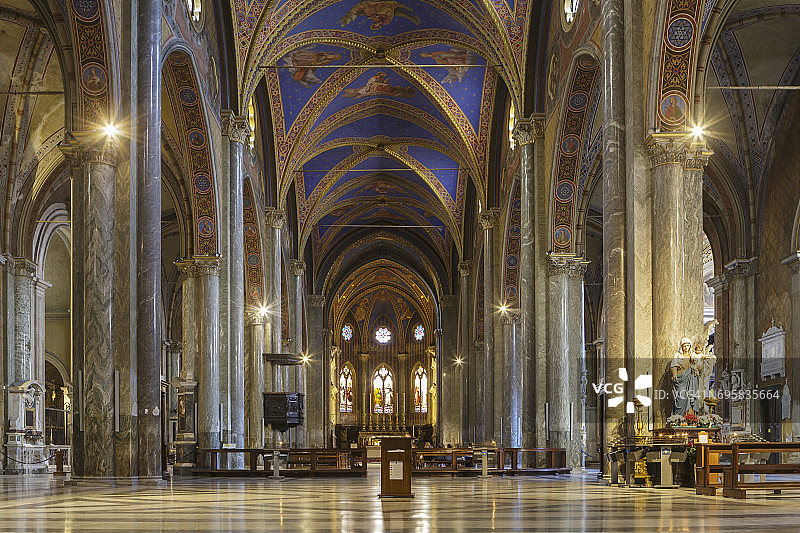 意大利罗马的密涅瓦之上的圣玛利亚教堂图片素材