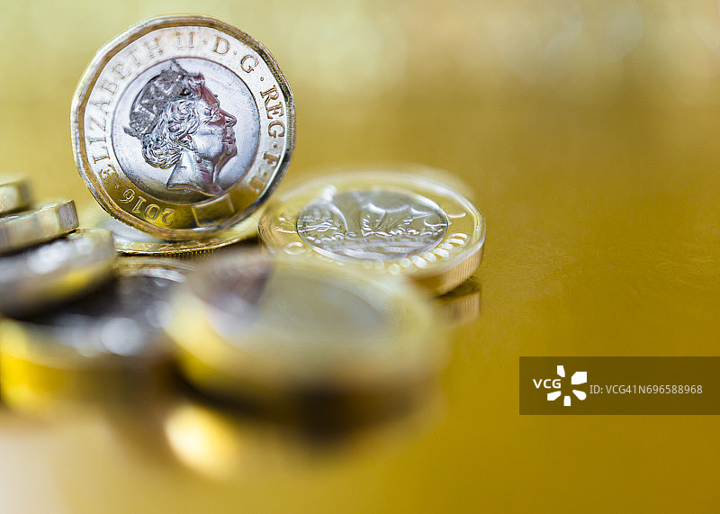 新的英国一英镑硬币图片素材