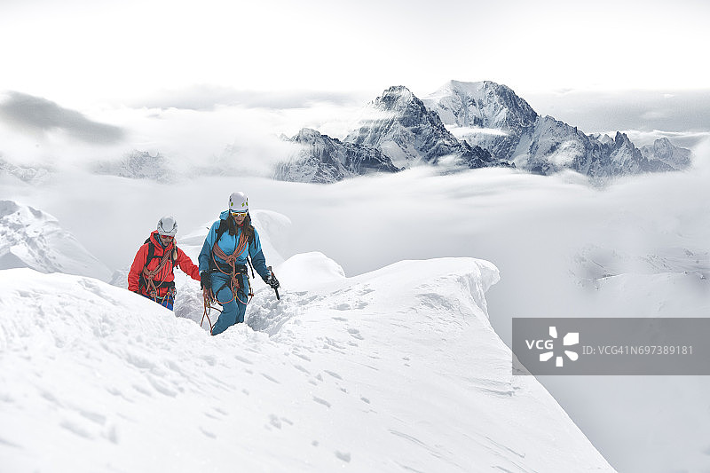 奥地利阿尔卑斯山徒步旅行图片素材