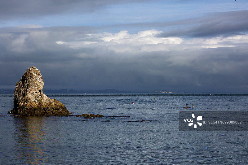新西兰的桨板运动爱好者图片素材