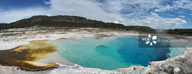 黄石国家公园蓝宝石池，饼干盆地图片素材