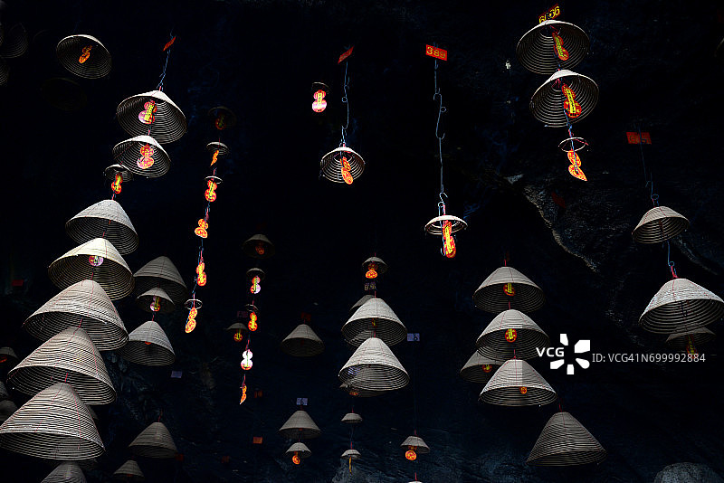 中式线香盘绕图案图片素材