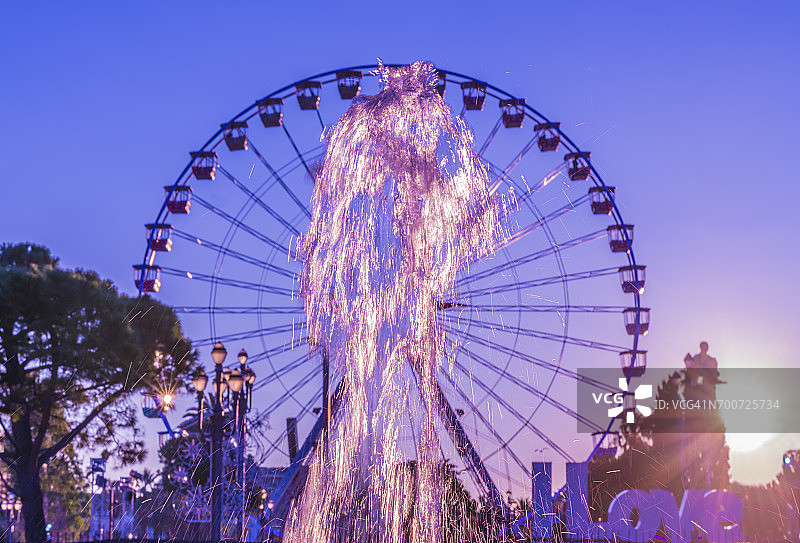 喷泉和摩天轮图片素材