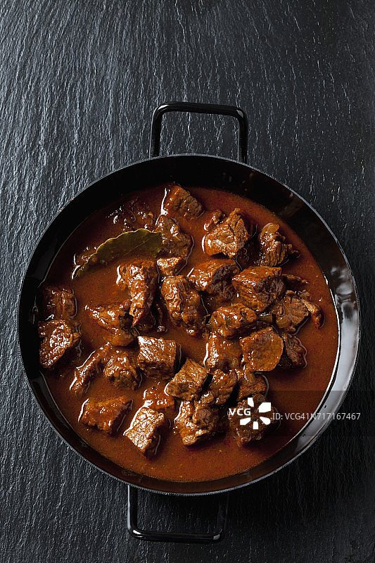 牛肉炖汤锅图片素材