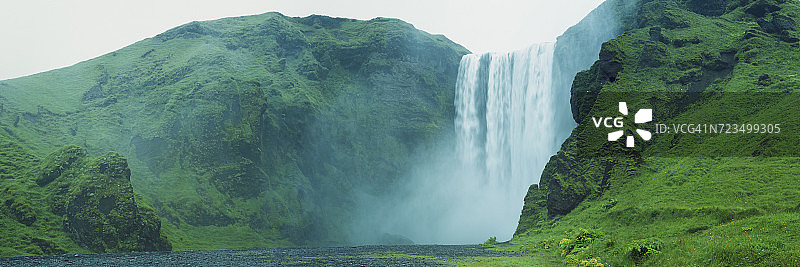 冰岛斯科加福斯瀑布全景图片素材