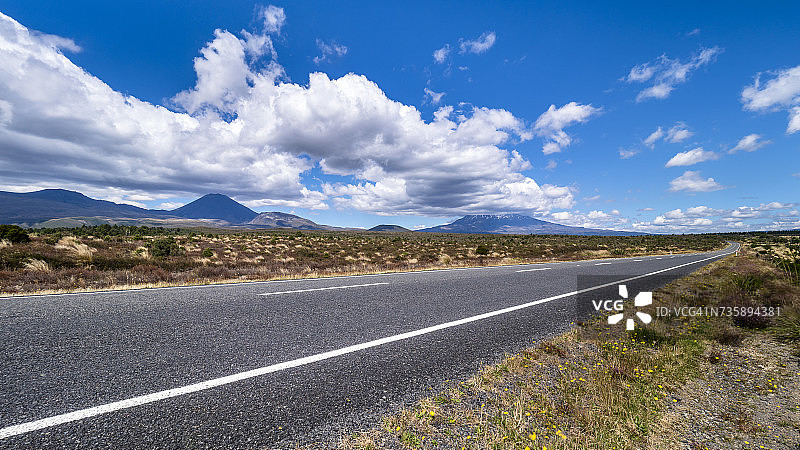 新西兰鲁阿佩胡火山和汤加里罗国家公园图片素材