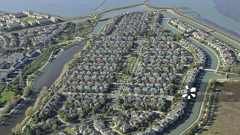 美国加利福尼亚州圣卡洛斯的郊区航拍景色图片素材