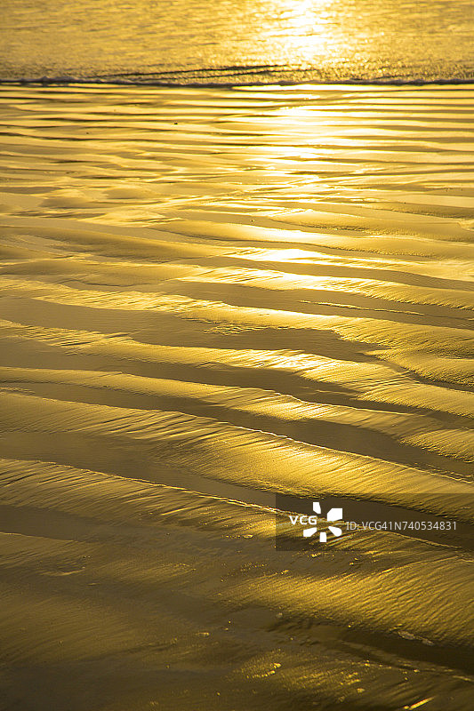 加拿大不列颠哥伦比亚省托菲诺切斯特曼海滩黄昏图片素材