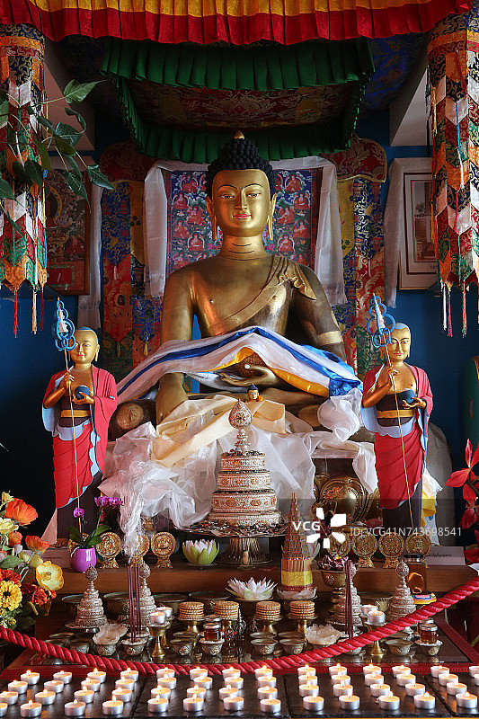 谢珠曲科林寺主祭坛佛像（法国）图片素材