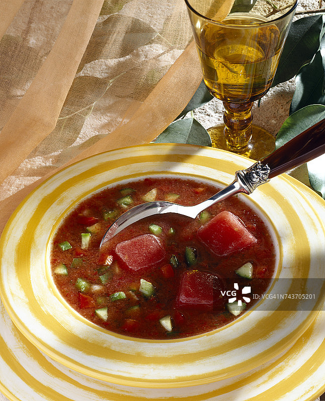 番茄冰糕西班牙凉菜汤图片素材