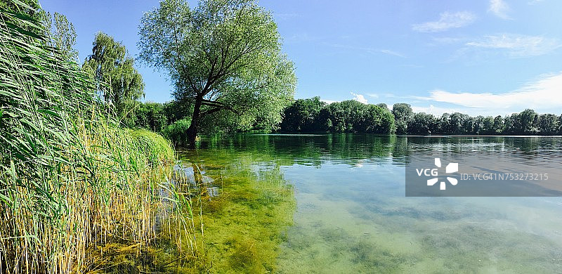 湖的生活图片素材