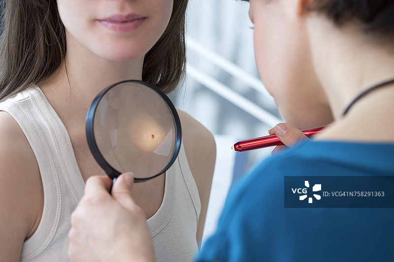 皮肤病学、症状学、女性图片素材